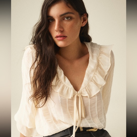 Zara blouse - Picture 1 of 4